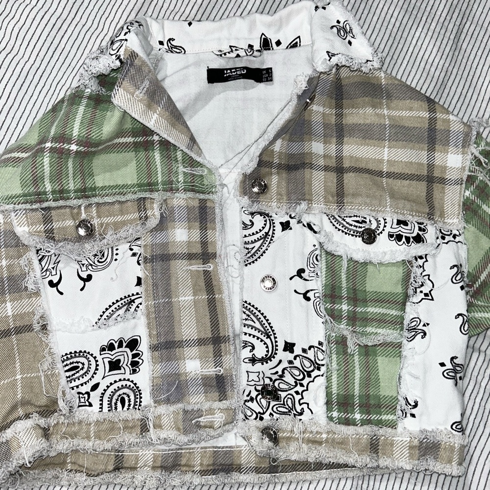 Button down tri colored jacket